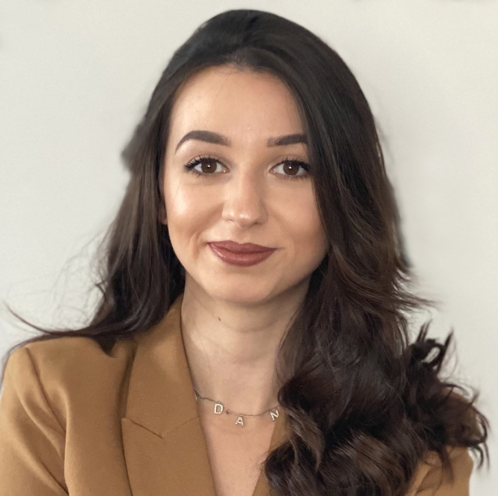 Aida Ismajili ist in den Bereichen des Patent-, Marken-, und Designrechts tätig. Sie betreut internationale und nationale Portfolios aus den verschiedensten Industrien.